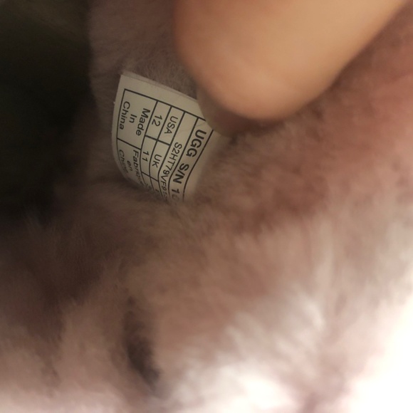 Pink Bailey Bow Ugg Boot - Picture 5 of 5